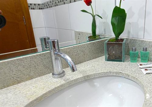 Skala Traveling Hotel Cuiaba  Ngoại thất bức ảnh